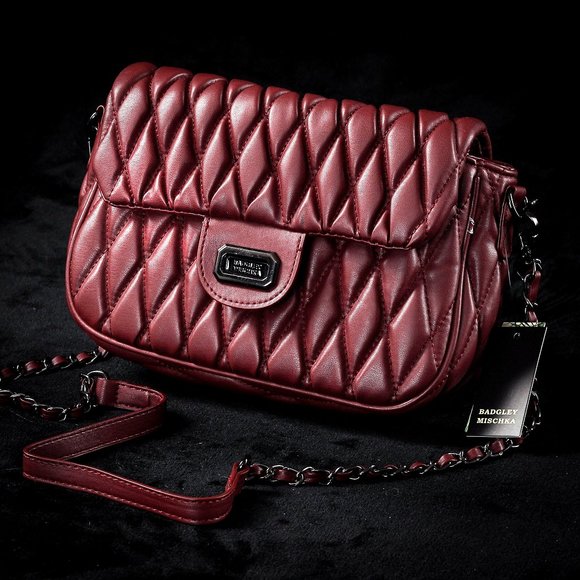 NWT Badgley Mischka | Plum & Silvertone Zig-Zag Quilted Logo Messenger Bag - Picture 1 of 6